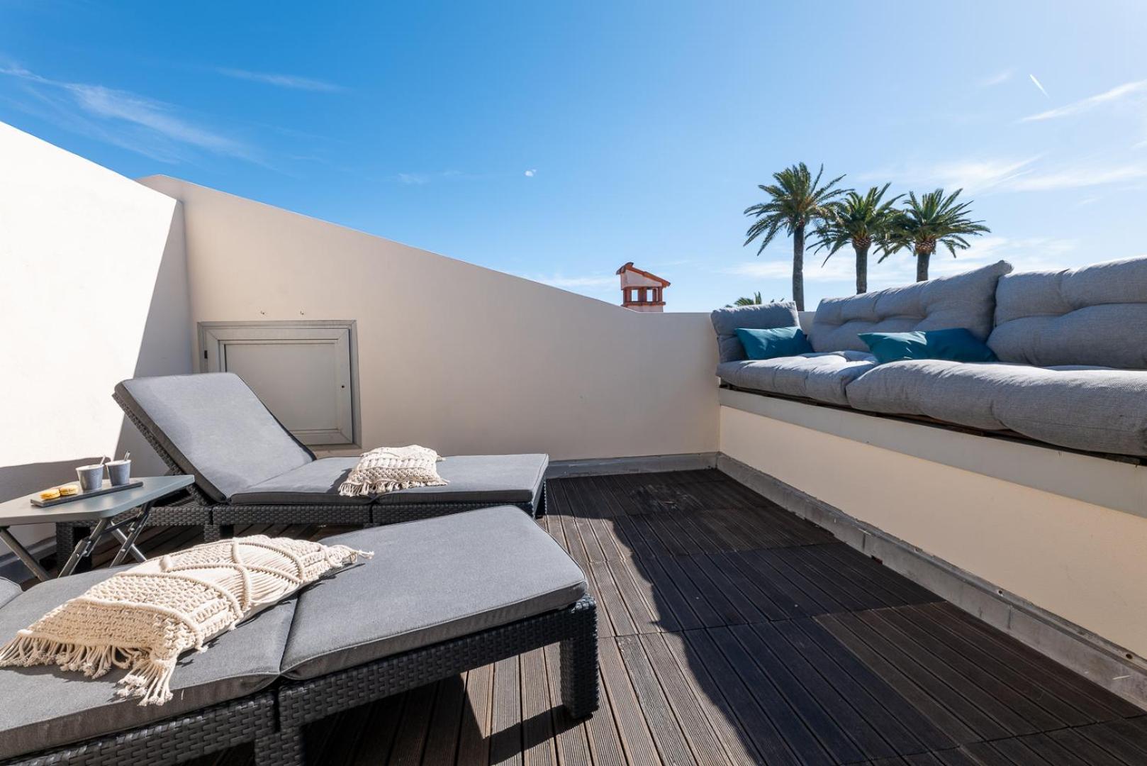 Dernier Etage Nest In Mandara - Vue Montagne, Antibes Cote D Azur * Juan-les-Pins